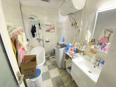 2室2廳1陽臺 鑫金花園