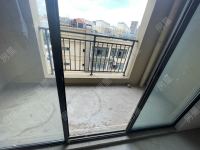 3室2廳2陽臺 恒泰滇池名門壹號院水語自然苑陽臺