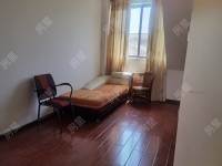 5室2廳2陽臺 邦盛南城坊臥室