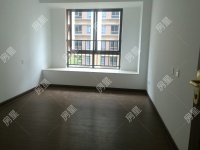 4室2廳2陽臺 碧桂園紫臺臥室