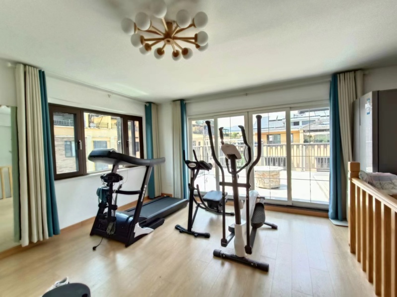 7室4廳2陽臺 林與堂別墅客廳