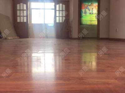 4室2廳2陽臺 凱苑小區(qū)客廳