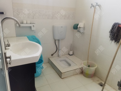 5室2廳2陽臺 邦盛南城坊衛(wèi)生間