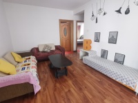 2室2廳1陽(yáng)臺(tái) 景秀山莊二期客廳