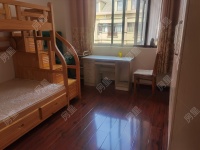 5室2廳2陽臺 邦盛南城坊臥室