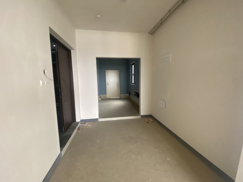 4室2廳2陽臺 昆明融創(chuàng)文旅城花語灣門廳