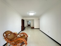 3室2廳 溪畔麗景客廳