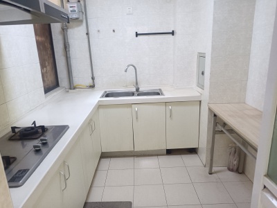 2室2廳1陽臺 凱旋花園