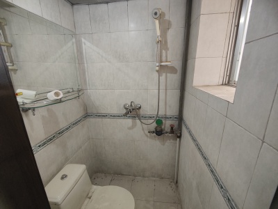 2室2廳1陽臺(tái) 體委大院