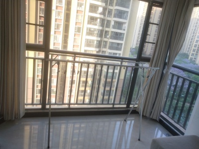 2室2廳1陽臺(tái) 金坤尚城學(xué)府里