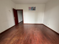 3室2廳2陽(yáng)臺(tái) 潤(rùn)城二區(qū)客廳