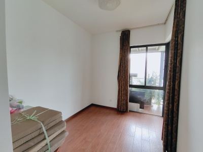 4室2廳2陽臺 云南映象花好月圓一期書房