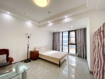 1室1廳1陽臺(tái) 綠地香樹花城綠地星宸匯