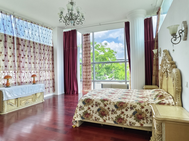 6室2廳3陽臺(tái) 滇池高爾夫別墅別墅臥室