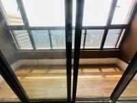 3室2廳1陽臺 葡萄街區(qū)天宇花園陽臺