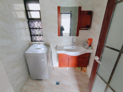 4室2廳2陽臺 云南映象花好月圓一期衛(wèi)生間