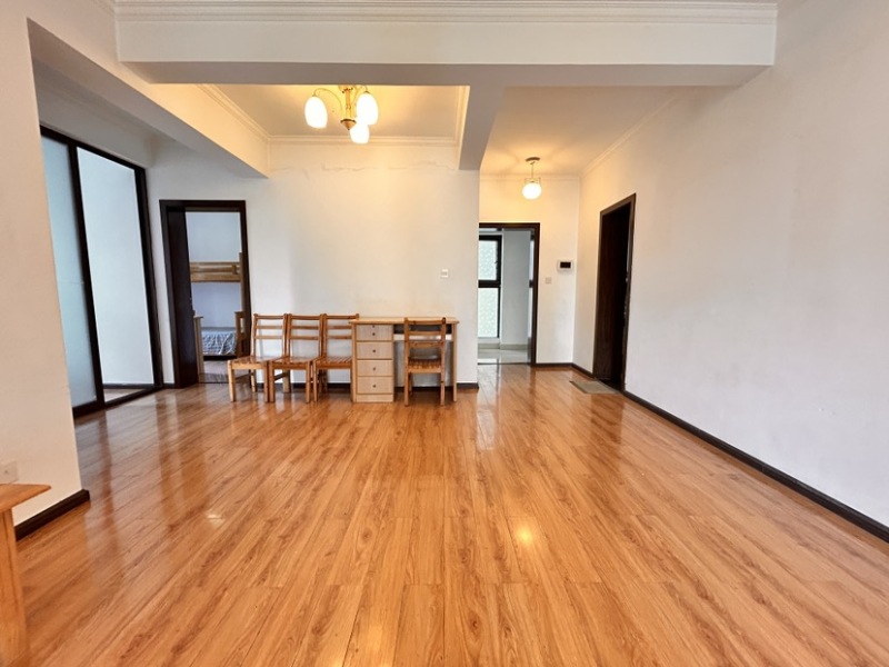 3室2廳1陽臺 匯都國際二期餐廳