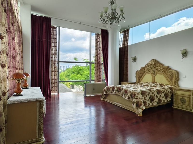 6室2廳3陽臺(tái) 滇池高爾夫別墅別墅臥室