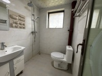 3室2廳2陽(yáng)臺(tái) 潤(rùn)城二區(qū)衛(wèi)生間