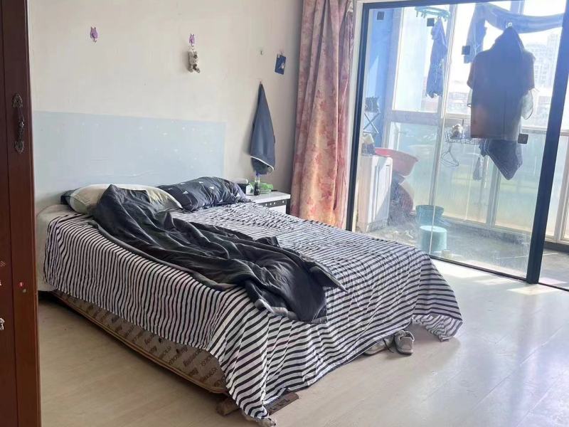 1室1廳1陽臺 楓藍(lán)國際臥室