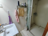 3室2廳2陽臺 遠洋風景衛(wèi)生間