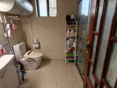 4室3廳 金色交響家園水韻組團(tuán)衛(wèi)生間