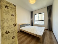 3室2廳 溪畔麗景臥室