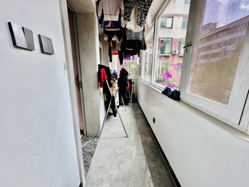 4室2廳2陽臺 北京路花苑陽臺