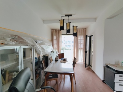 4室2廳2陽臺 云南映象花好月圓一期餐廳