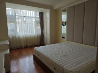 9室2廳2陽臺 滇池融苑別墅臥室