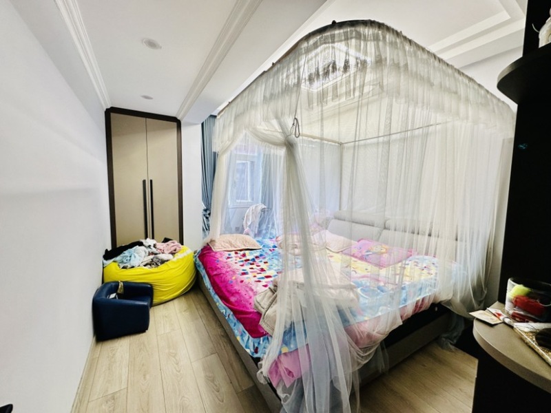 4室2廳2陽臺 北京路花苑臥室