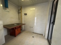 3室2廳2陽(yáng)臺(tái) 潤(rùn)城二區(qū)廚房