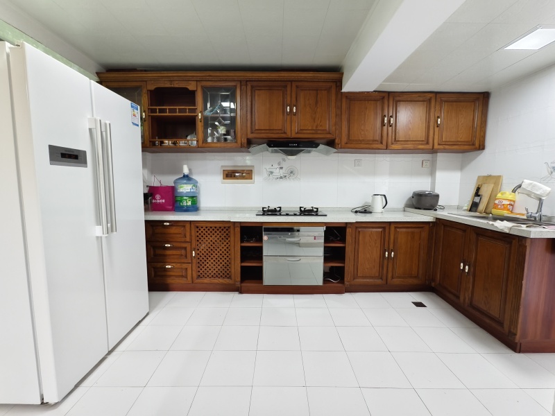 6室2廳3陽臺(tái) 滇池高爾夫別墅別墅廚房