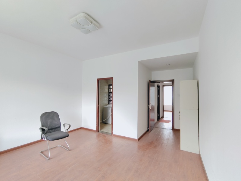 4室2廳2陽臺 云南映象花好月圓一期臥室