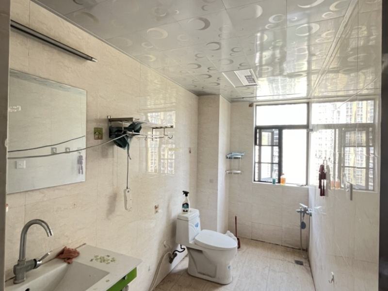 3室2廳2陽(yáng)臺(tái) 金坤尚城祥和里衛(wèi)生間