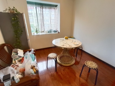 4室2廳1陽臺(tái) 昆明園林綠化局宿舍