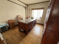 4室2廳 復(fù)興花園臥室