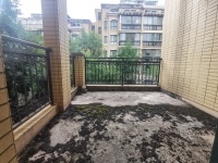 5室3廳3陽臺 貴研自然界別墅陽臺