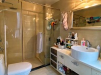 4室2廳3陽臺 貴研自然界衛(wèi)生間