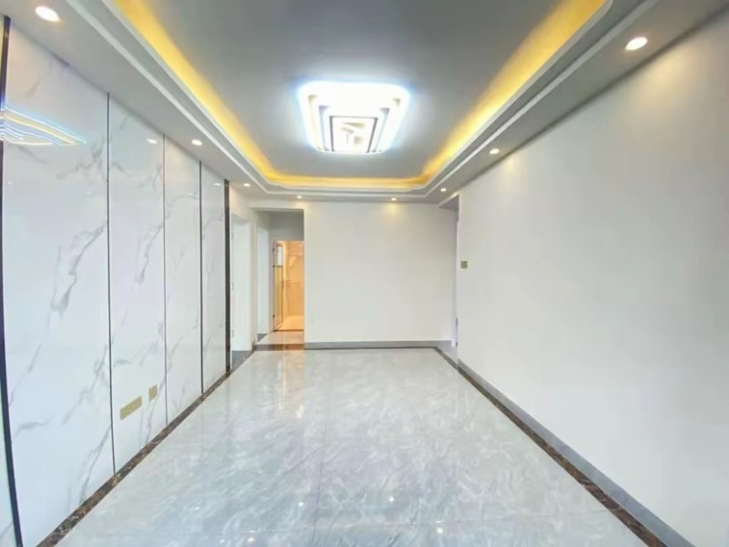 3室2廳1陽臺 白馬小區(qū)客廳