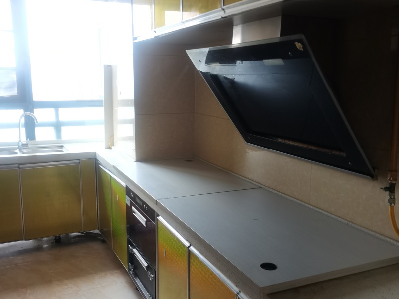 4室2廳2陽臺 云安陽光城廚房