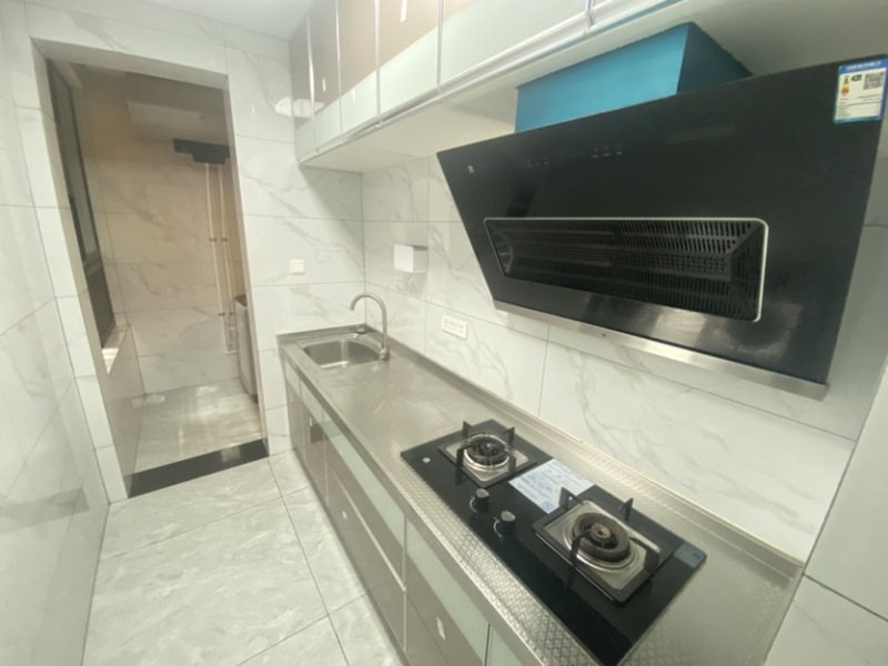 3室2廳1陽臺 海倫堡中央廣場廚房