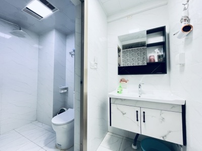 1室1廳 潤城八區(qū)