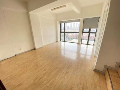 3室2廳1陽(yáng)臺(tái) 欣都龍城