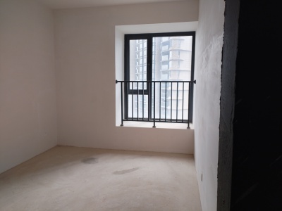 3室2廳2陽(yáng)臺(tái) 山海灣