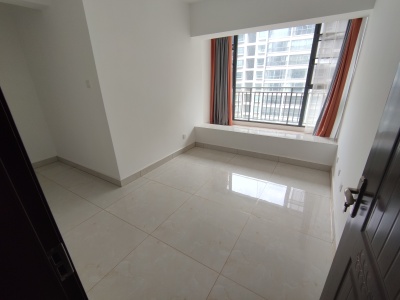 5室2廳3陽臺(tái) 金江小區(qū)融苑