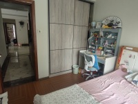 3室2廳2陽臺(tái) 金科陽光里臥室