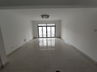 5室2廳3陽臺 金江小區(qū)融苑客廳