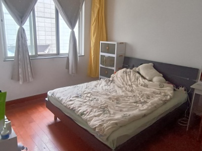 3室2廳1陽臺(tái) 地礦局經(jīng)濟(jì)適用房