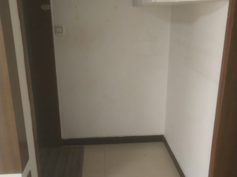 3室2廳1陽臺 時代年華錦華苑門廳